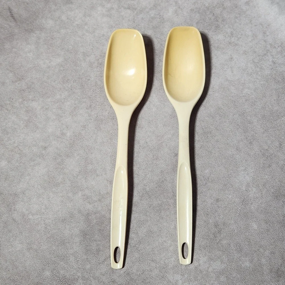 Vintage Foley Nylon Mixing‎ Spoons Set of 2 Cream Square Tip Retro Kitchenware